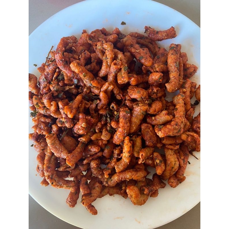 

USUS CRISPY PEDAS DAUN JERUK 1KG