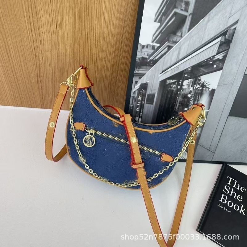Tas selempang lp sabit moon jeans + box 8728