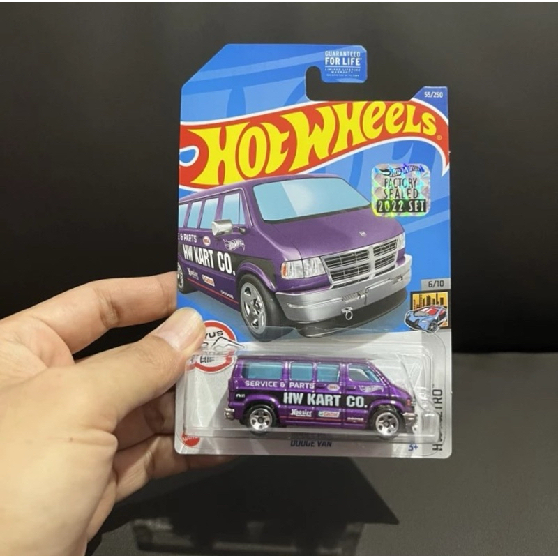 Hot Wheels Dodge Van Ungu FS 2022 Factory Sealed