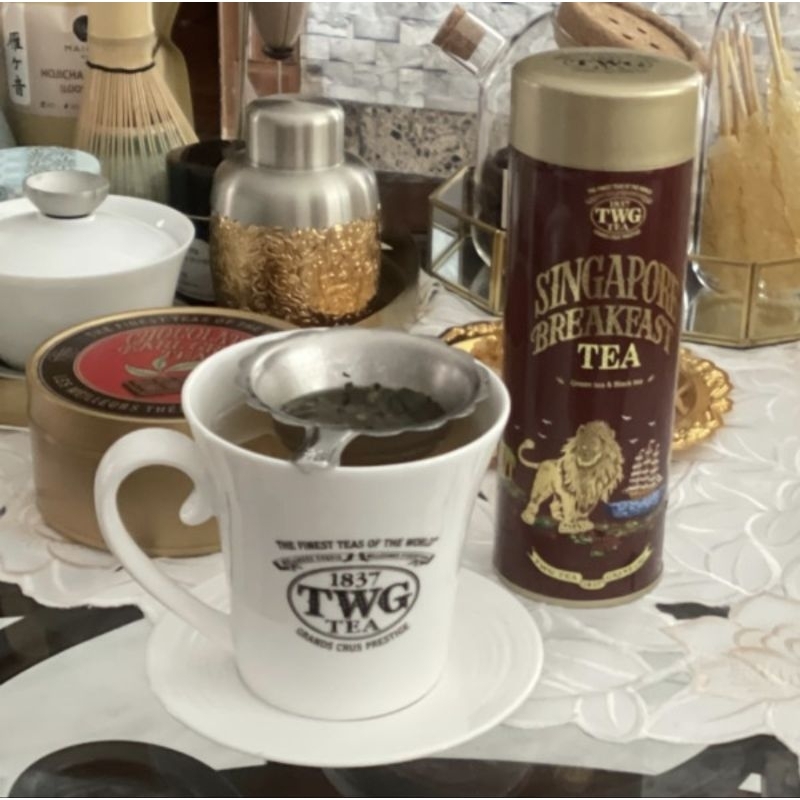 

TWG Tea Twinings Singapore Breakfast Tea Tin 100g Daun Teh Hijau & Hitam, Haute Couture Twinnings