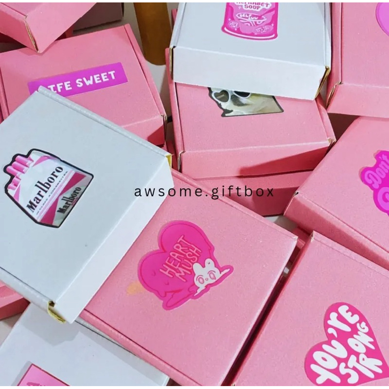 GiftBox | Hampers cewek | Kadodibox | Paket Kado Cewek Aesthetic | Hadiah Pacar Cewek Bermanfaat | H