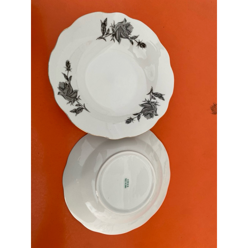 Piring Keramik Vintage Jadul Classic Klasik Made in China