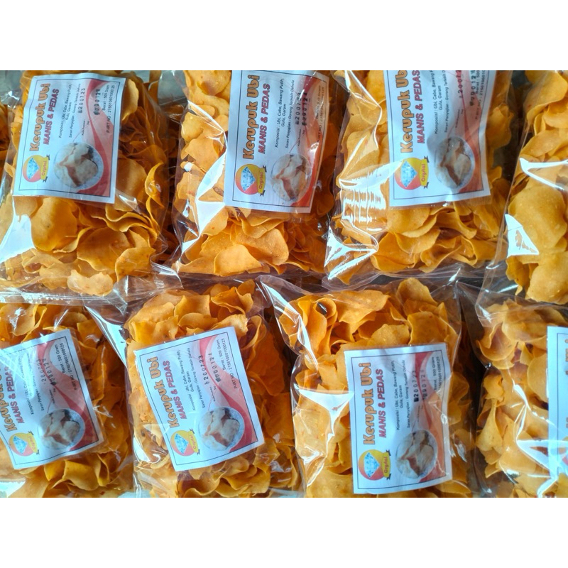

kerupuk ubi pedas manis/merk crystal/ kerupuk ubi/ oleh-oleh pontinanak/ kerupuk mentah
