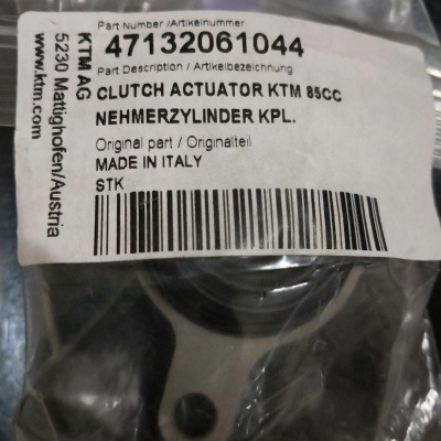 KTM Husqvarna Output cylinder 65,85,fr Kode Produk: 47132061044