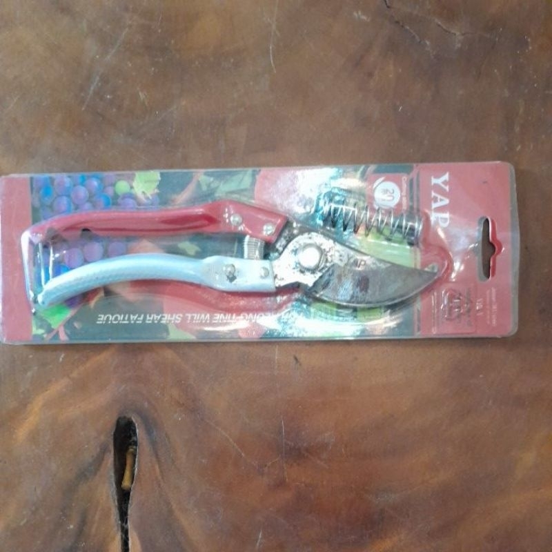 GUNTING RANTING POHON/GUNTING BUNGA