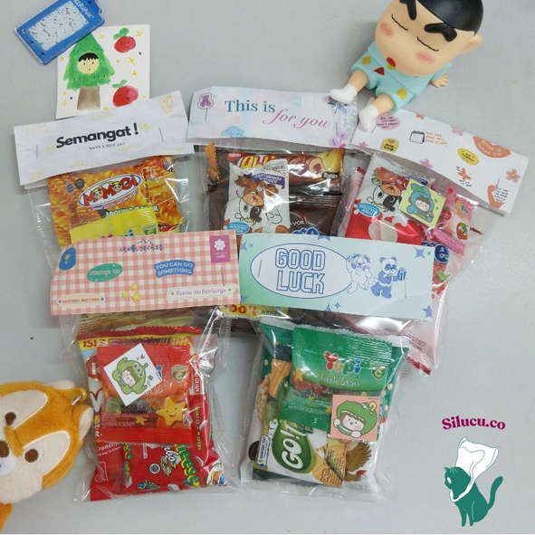 

Hampers mini warna warni snack | Mini Gift | Mini Gift Murah| Hampers Murah | Kado Unik | Hadiah Murah