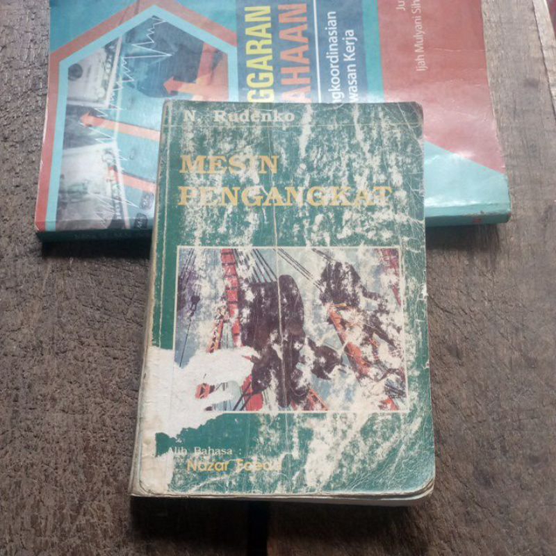 original Mesin Pengangkat oleh N Rudenko Erlangga