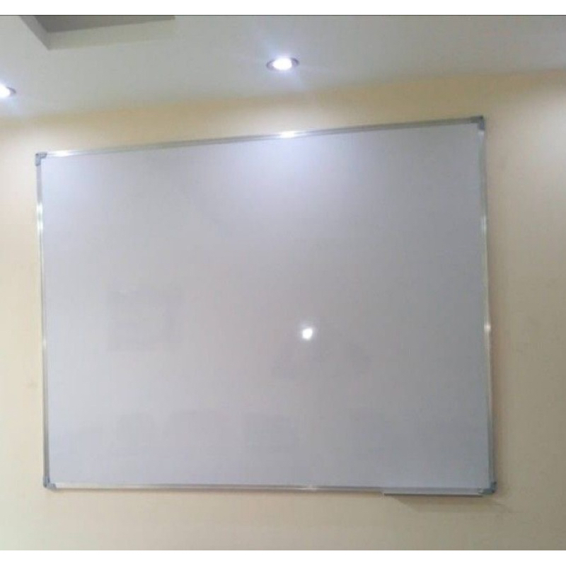 

White Board OV