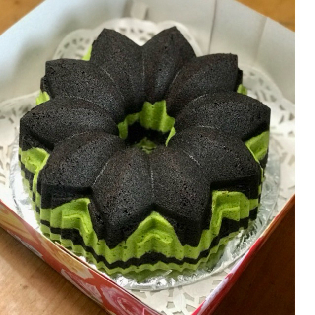 

Buttercake Pandan Ketan Hitam Diameter 24 cm