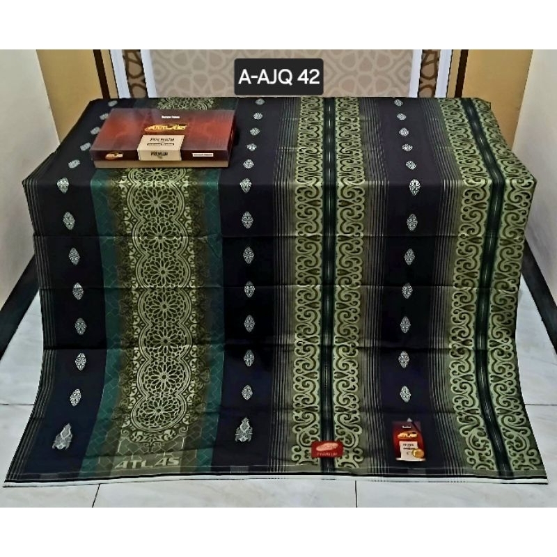 SARUNG ATLAS PREMIUM JACQUARD SONGKET 790 GOLD