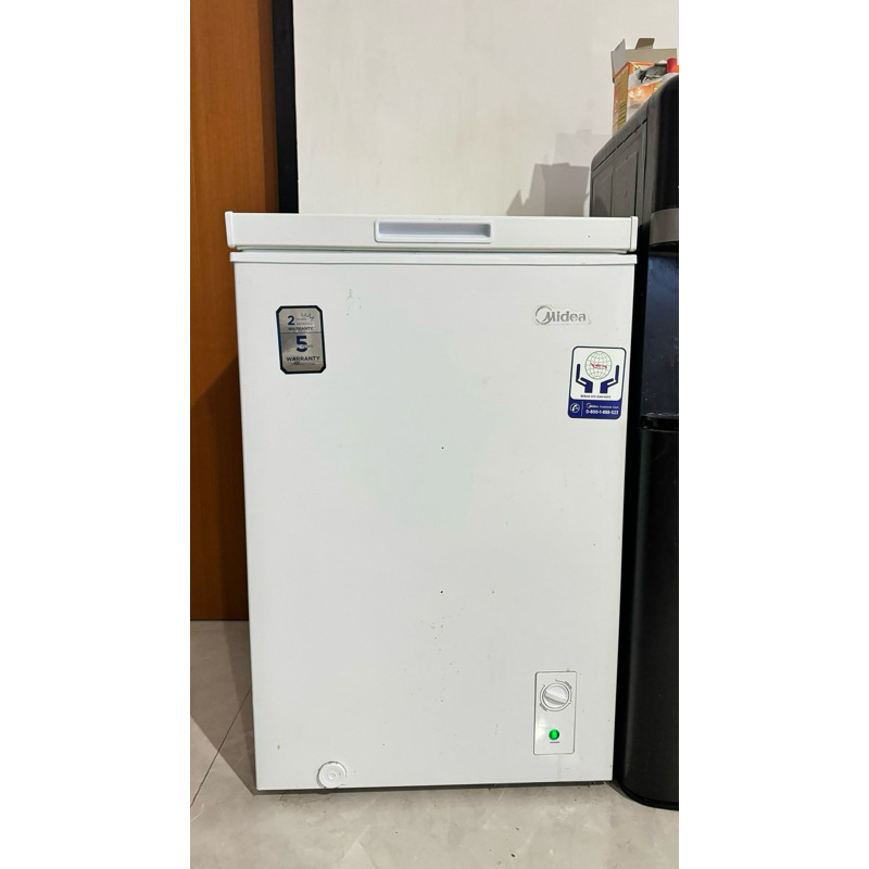 PRELOVED Freezer Midea ex tempat asi