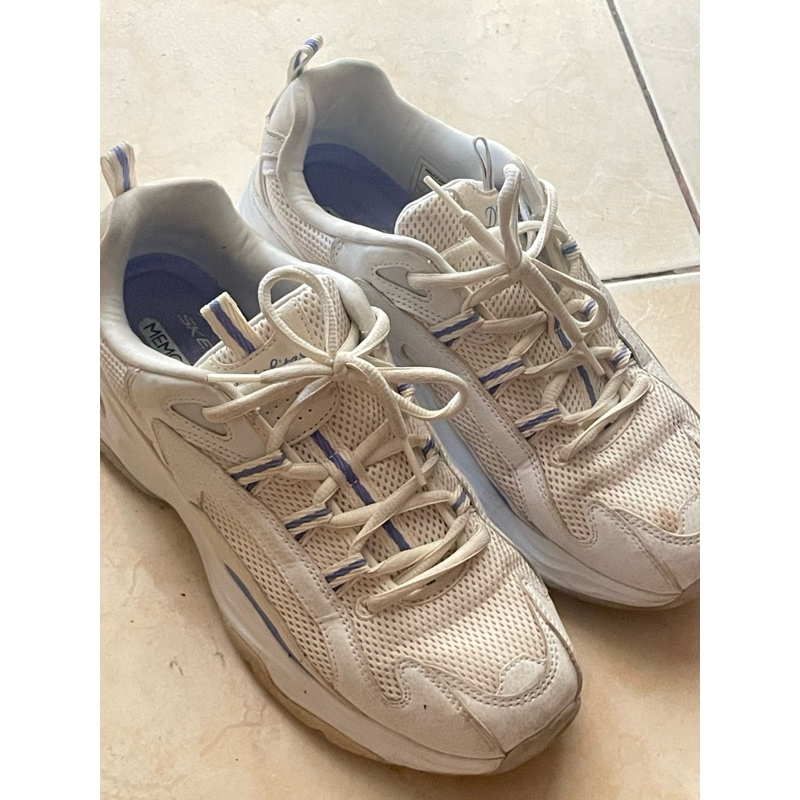 Skechers D'lites 4.0 preloved - White