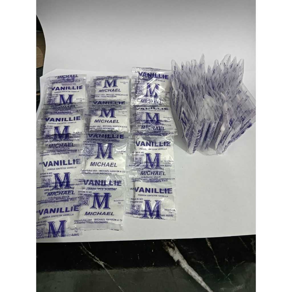 

VANILLIE CRIST M ISI 1 BUNGKUS ISI 2 GRAM VANILLI PERISA VANILA PEWANGGI MAKANAN
