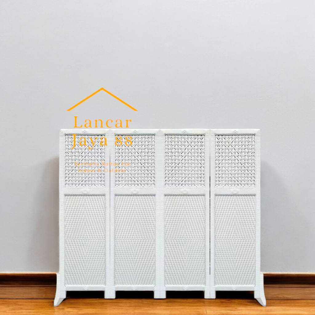 Sketsel Ruangan Rotan Sintetis 4 Pintu Tinggi 170 Cm
