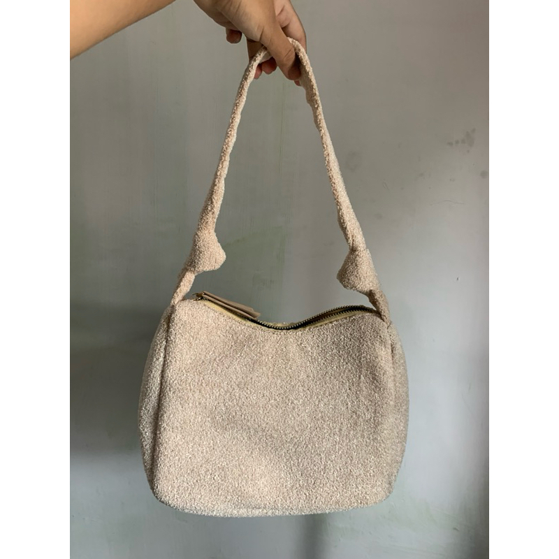 shoulder bag wol selusa.id preloved 