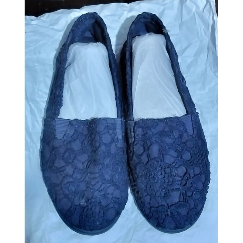 sepatu brokat flat a*rwalk