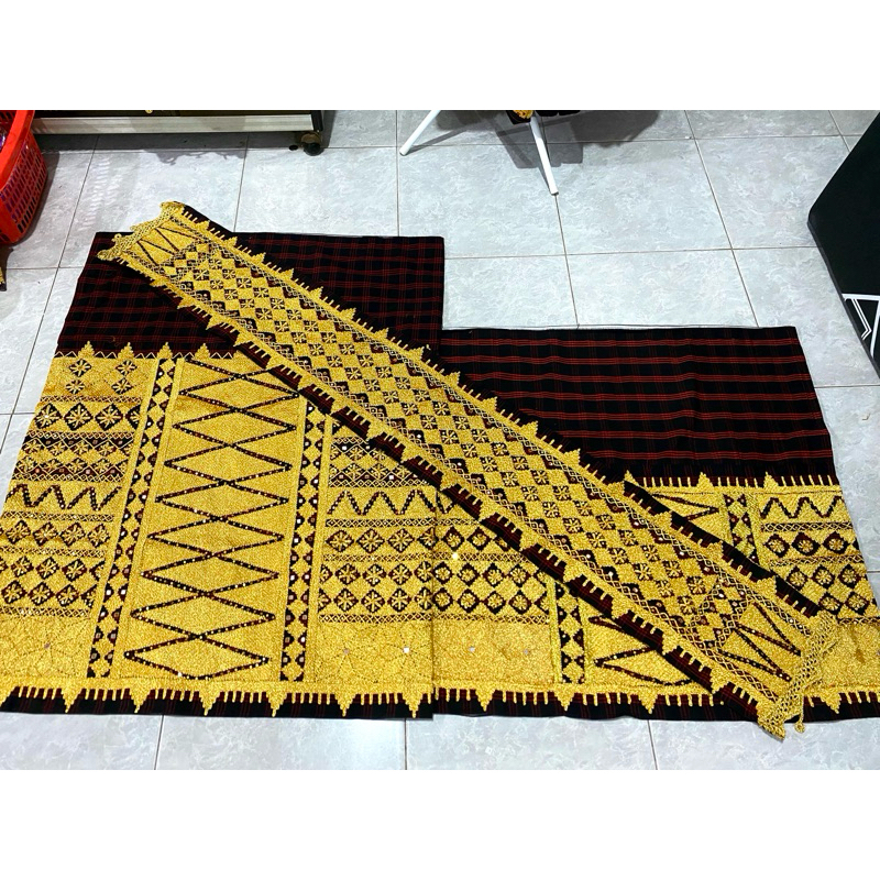 

Set Kain Tapis Antik Lampung Asli Sulam Tangan