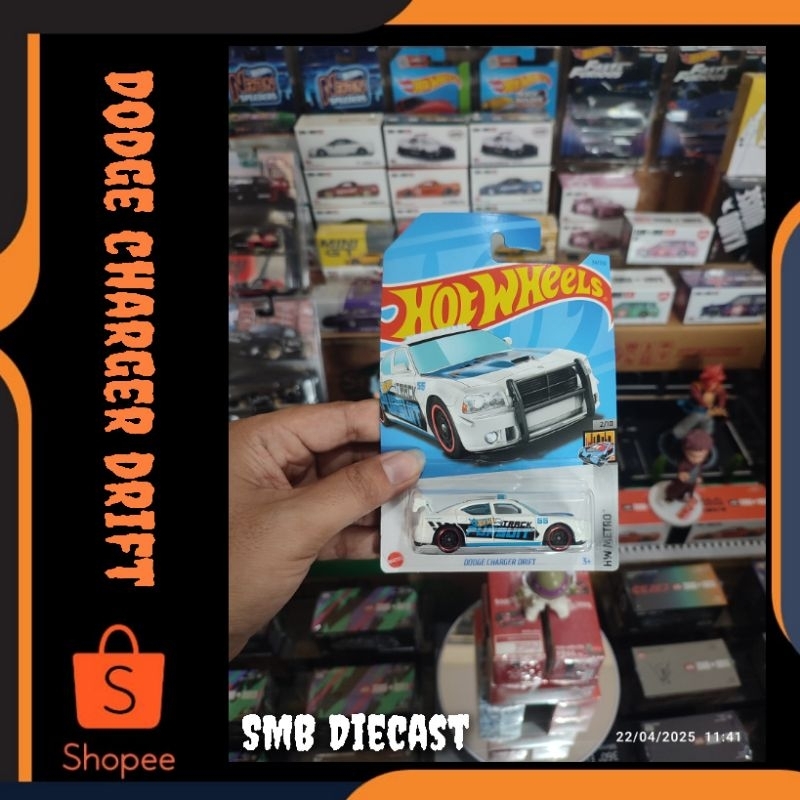 HOT WHEELS DODGE CHARGER DRIFT