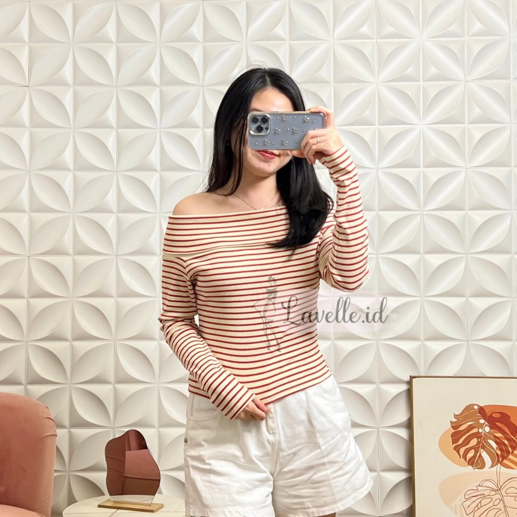 LAVELLE Ghea Sabrina Knitwear OK Lengan Pendek