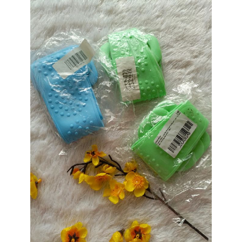 Spons Silikon Untuk Membersihkan Badan & Daki | Scrubber Badan | Perlengkapan Mandi