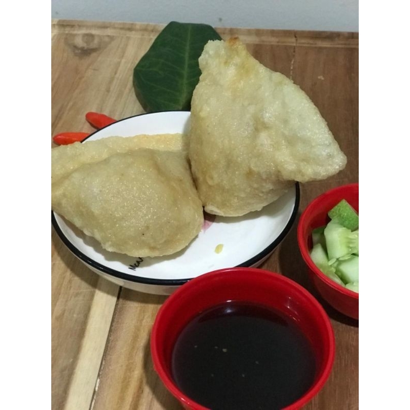 

Pempek Kapal Selam