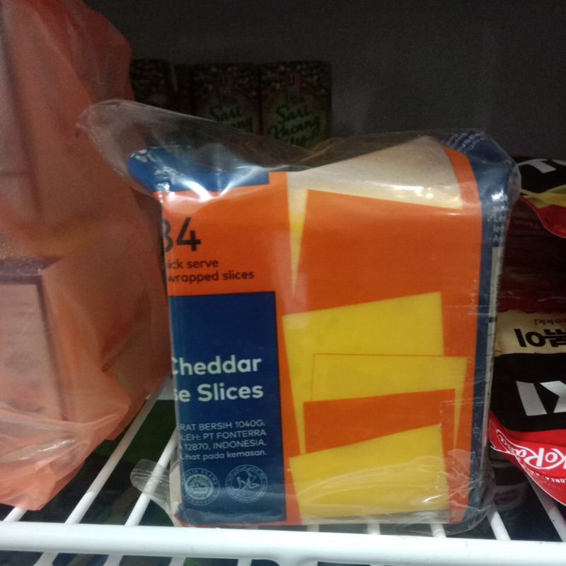 

Anchor cheddar slice isi 28