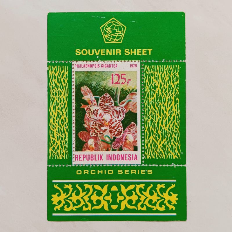 

(AB) Souvenir Sheet Perangko Indonesia 1979 Anggrek 125 rupiah Mint