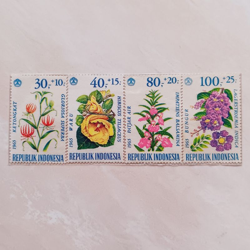 

(AC) Perangko Indonesia 1965 Bunga Seri 1 Set Lengkap 3 pcs Mint