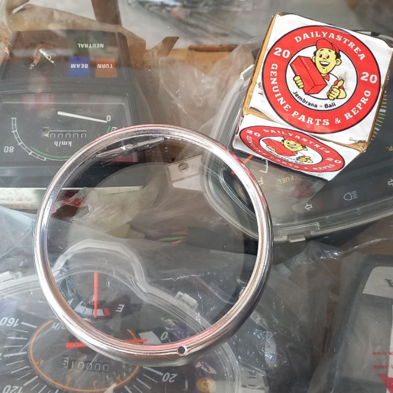 RIM HEADLIGHT LIS RING LAMPU DEPAN HONDA PISPOT C50 C70 C90 MK1 MK2 MK3 ORIGINAL ASLI 33101-041-023