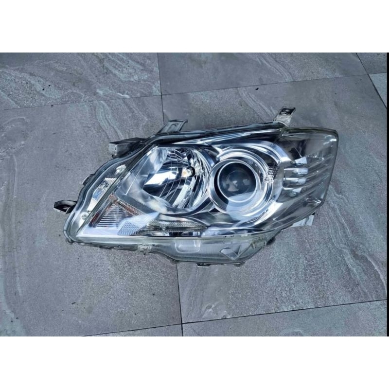Headlamp Toyota camry 2011 cakar