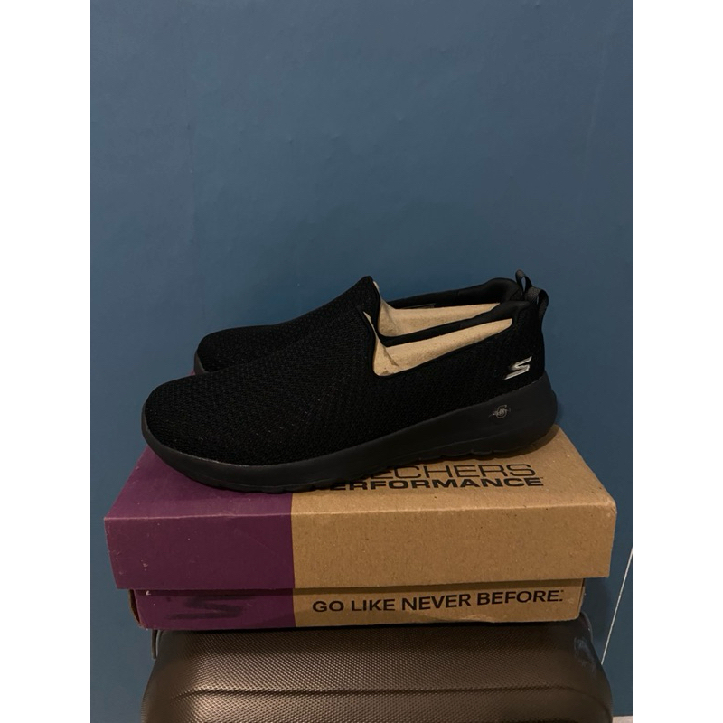 Sepatu Skechers Go Walk