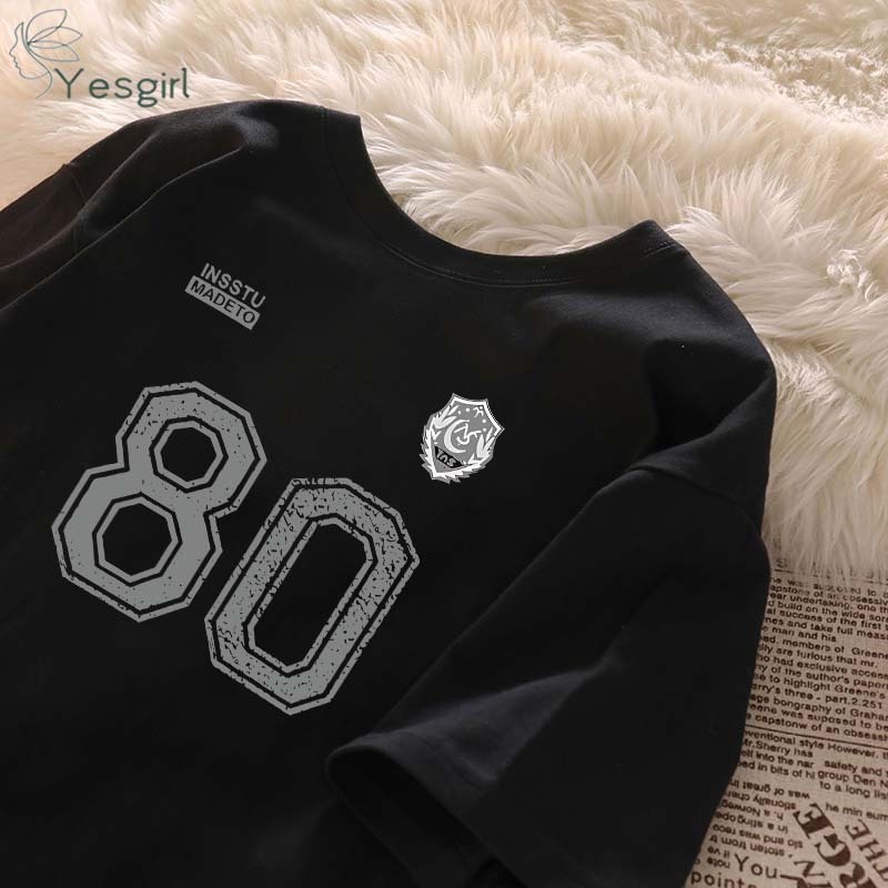 Yesgirl Kaus bermotif No. 80 desain gaya gadis seksi Amerika | Kaos Oversize Wanita |Baju atasan wan