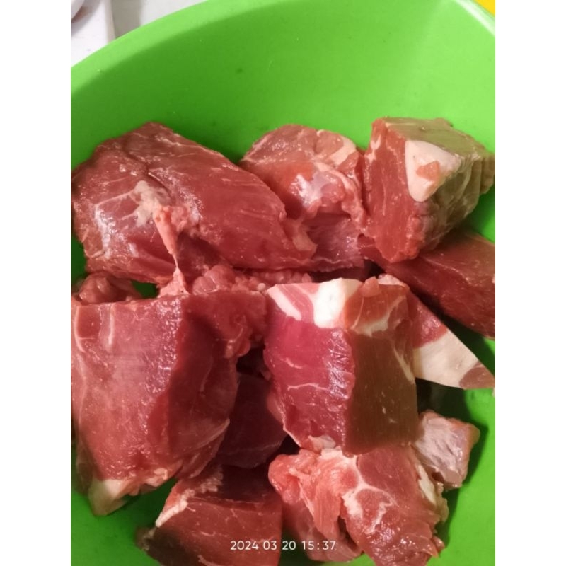 

Daging Semur Fresh ( 1 kg )