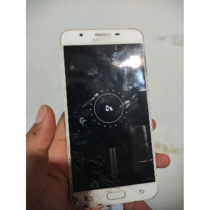 Samsung J7 Prime Minus