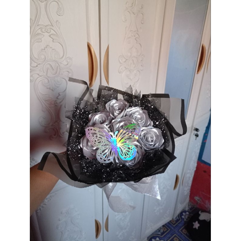 

buket Pita satin Murmer 7 Tangkai