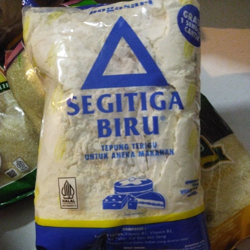 

Tepung Segitiga Biru Tepung Terigu Bogasari