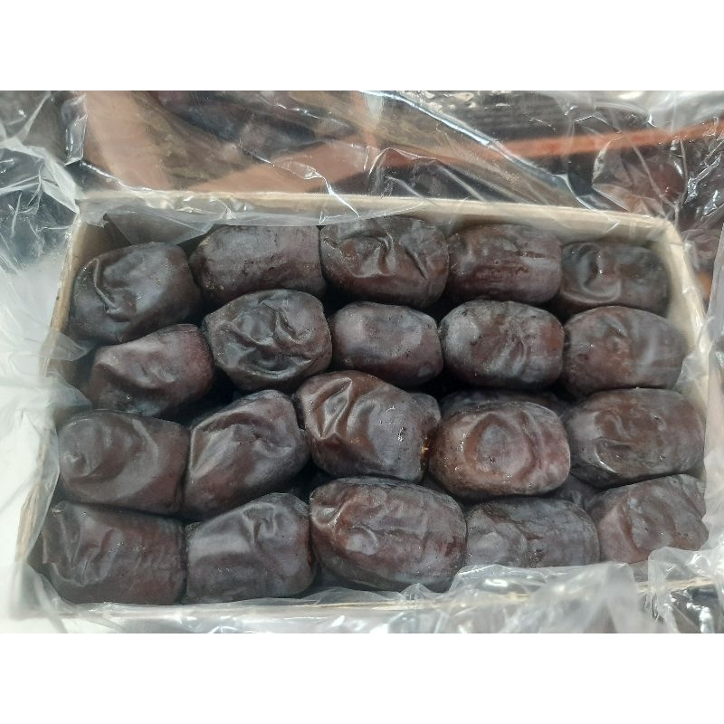 

Kurma Bam Anggur Kurma Iran