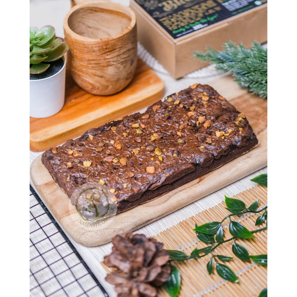 

RB22 DUBAI CHOCOLATE PISTACHIO KUNAFA BROWNIE FUDGE - LESS SUGAR LOW GLUTEN 10X20CM
