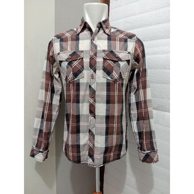 PRELOVED PRIBADI  POINT ONE KEMEJA CASUAL LENGAN PANJANG PRIA BRAND