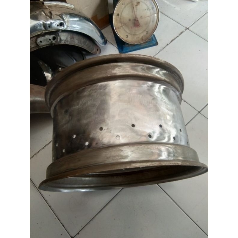 velk lowrider Ruckus R14/700