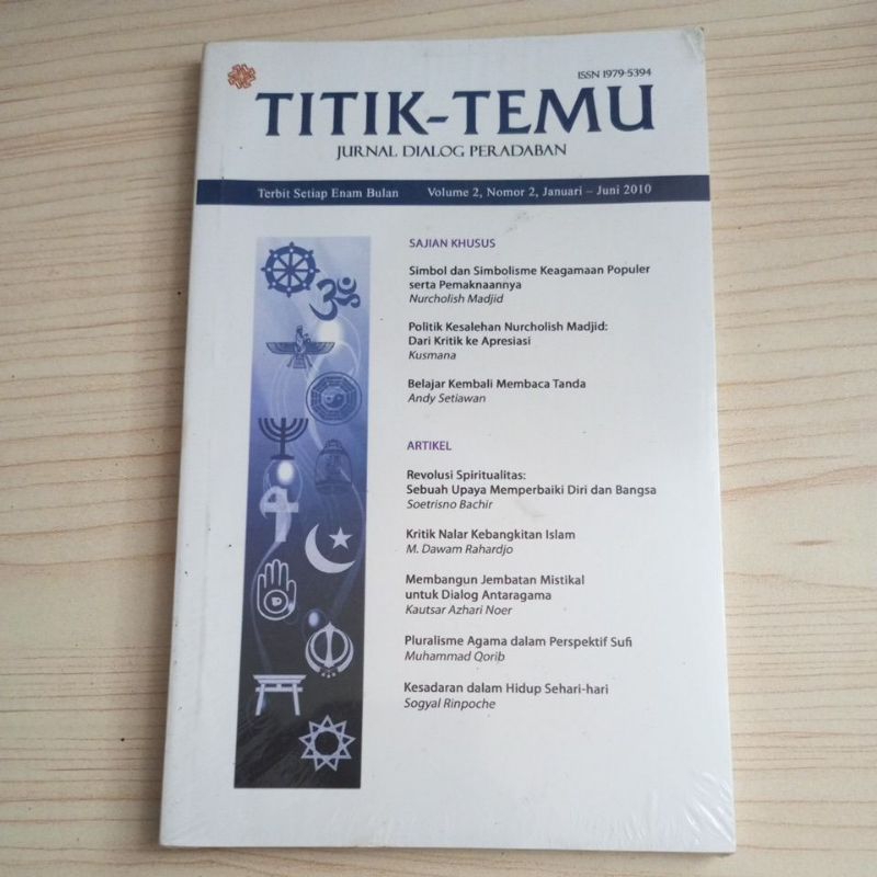 BUKU TITIK TEMU JURNAL DIALOG PERADABAN VOLUME 2 NOMOR 2 2010 SEGEL