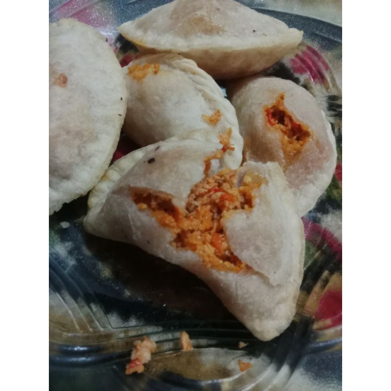 Cireng isiiii ayam suwir gemoyyyy (isi 20)