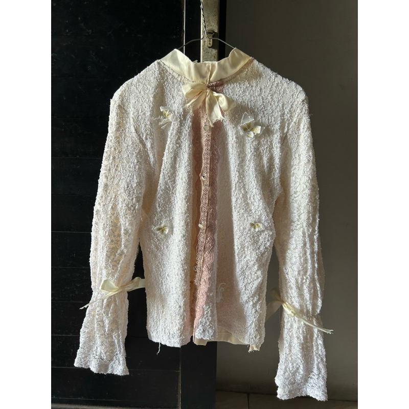 PRELOVED Blouse by Beachylooks