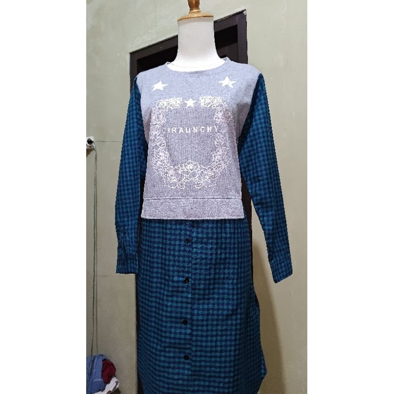 Tunik wanita hijau botol motif kotak-kotak - Second hand