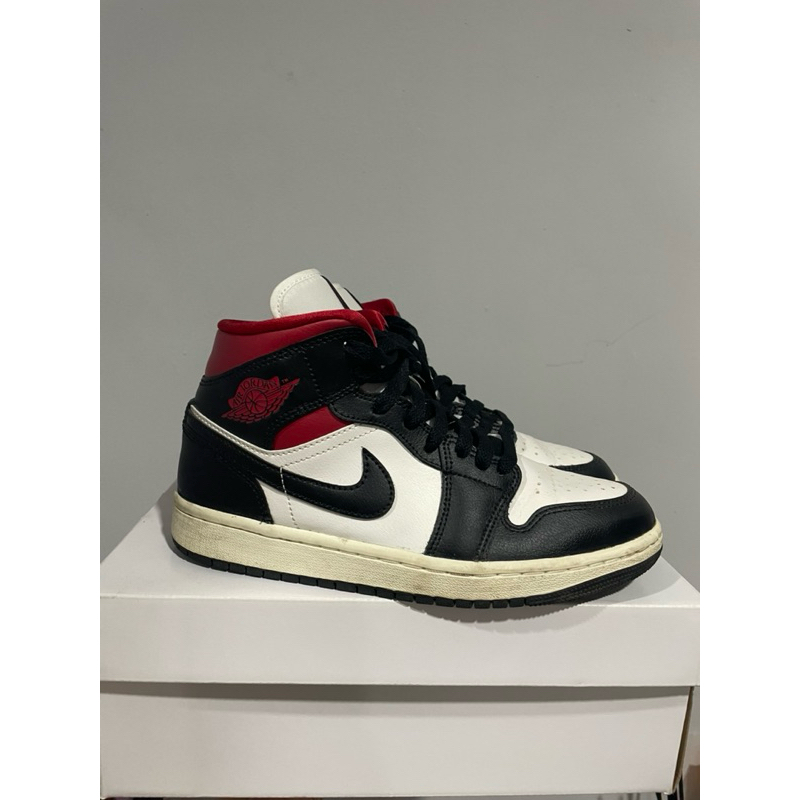 Air Jordan 1 Mid Gym Red Panda Unisex