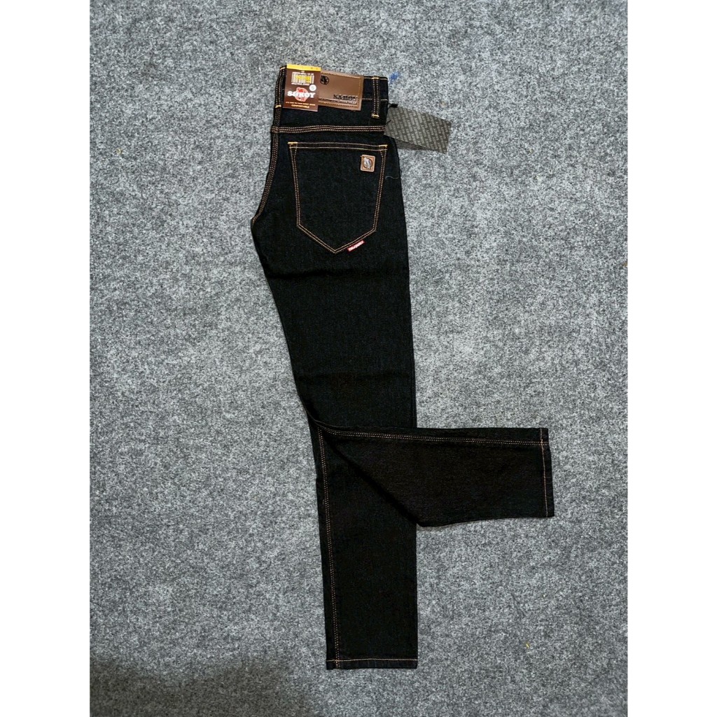 S&Roy Jeans Celana Jeans Pria Black Denim