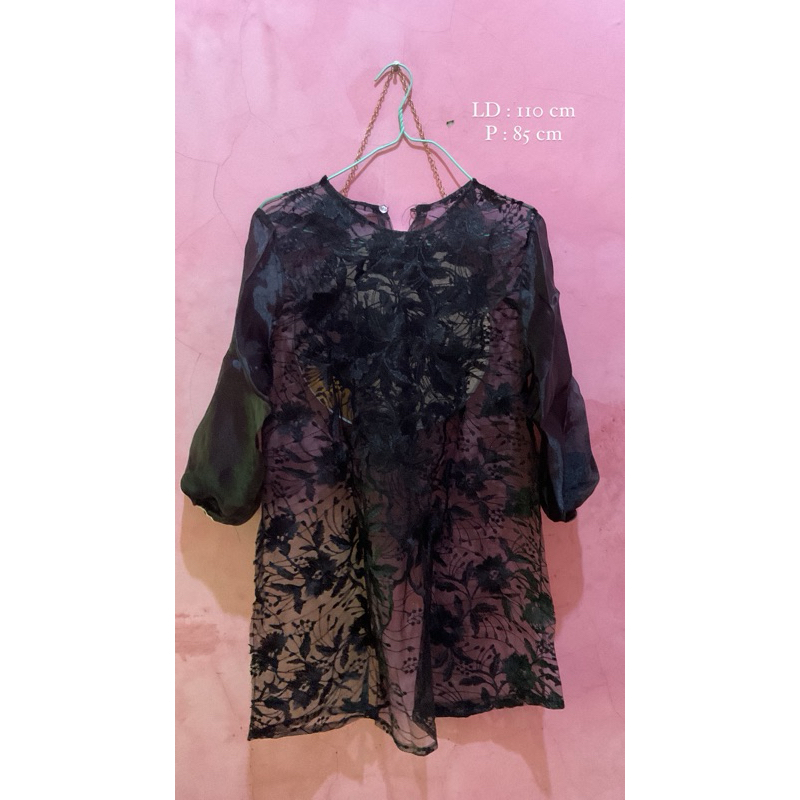 Outer Hitam Kondangan