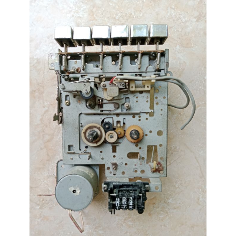 MEKANIK TAPE JADUL COPOTAN BAHAN KANIBAL