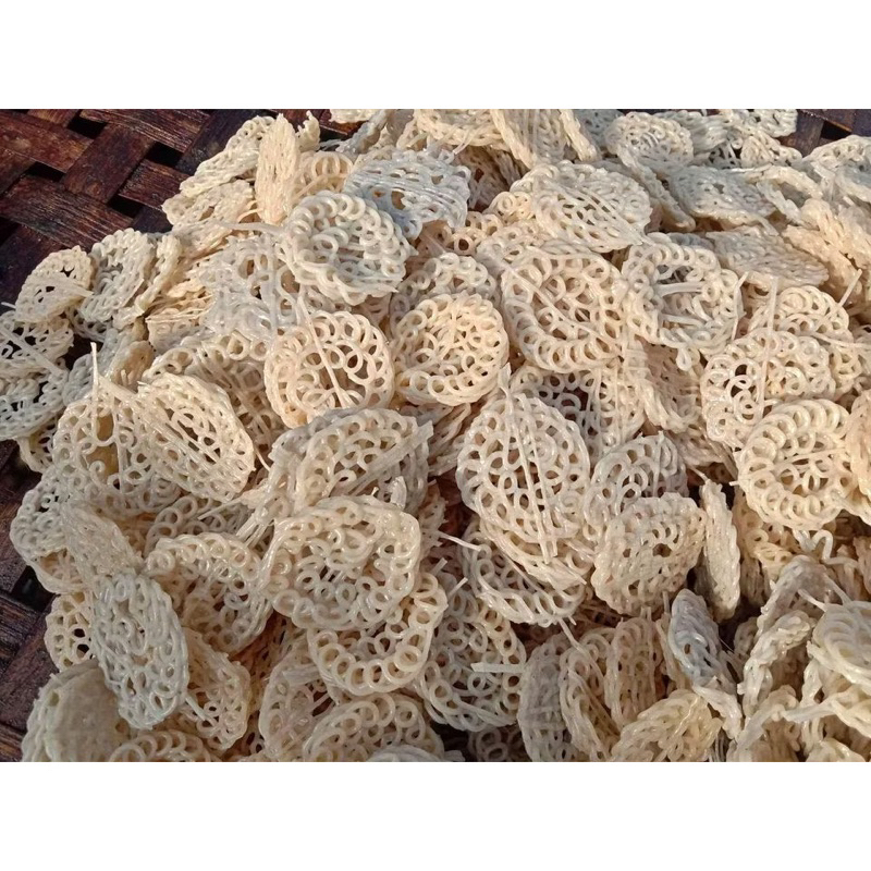 

krupuk seblak mawar krecek kerupuk uyel / kerupuk kerung kerupuk terung krupuk mawar putih 500gr