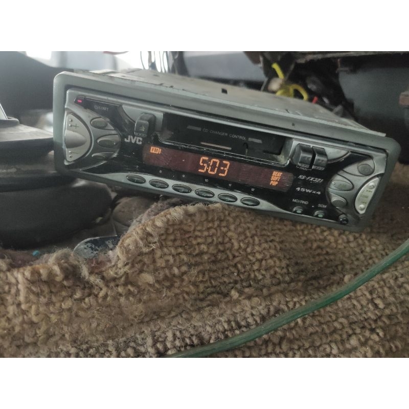 tape mobil bekas copotan..kondisi nyala normal